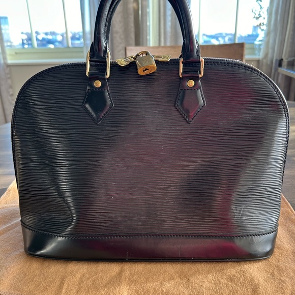 Louis Vuitton Alma Epi Leather Bag - Picture 2 of 12
